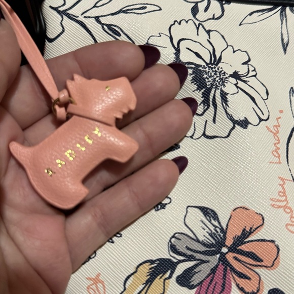 Floral Crossbody Bag - Black and Pink - Picture 3 of 11